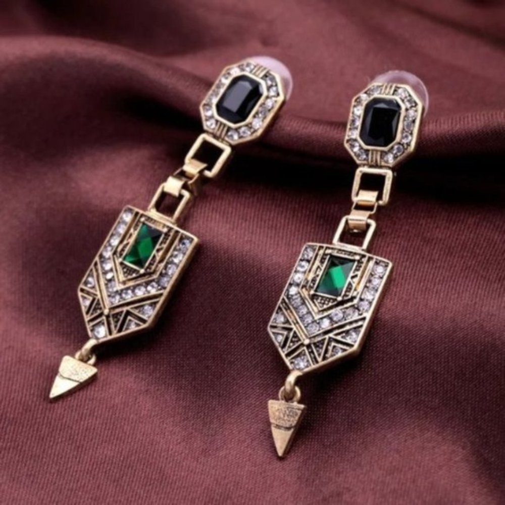Two Tones Vintage Gold Earrings